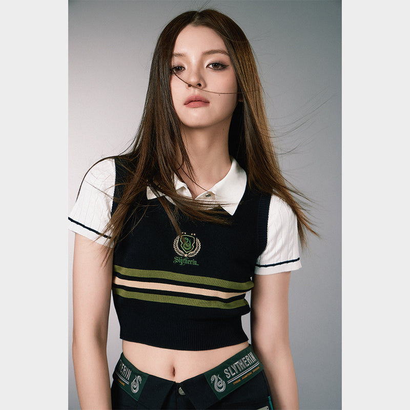 [Pre-order] Hogwarts School of Witchcraft and Wizardry Vest with short length line