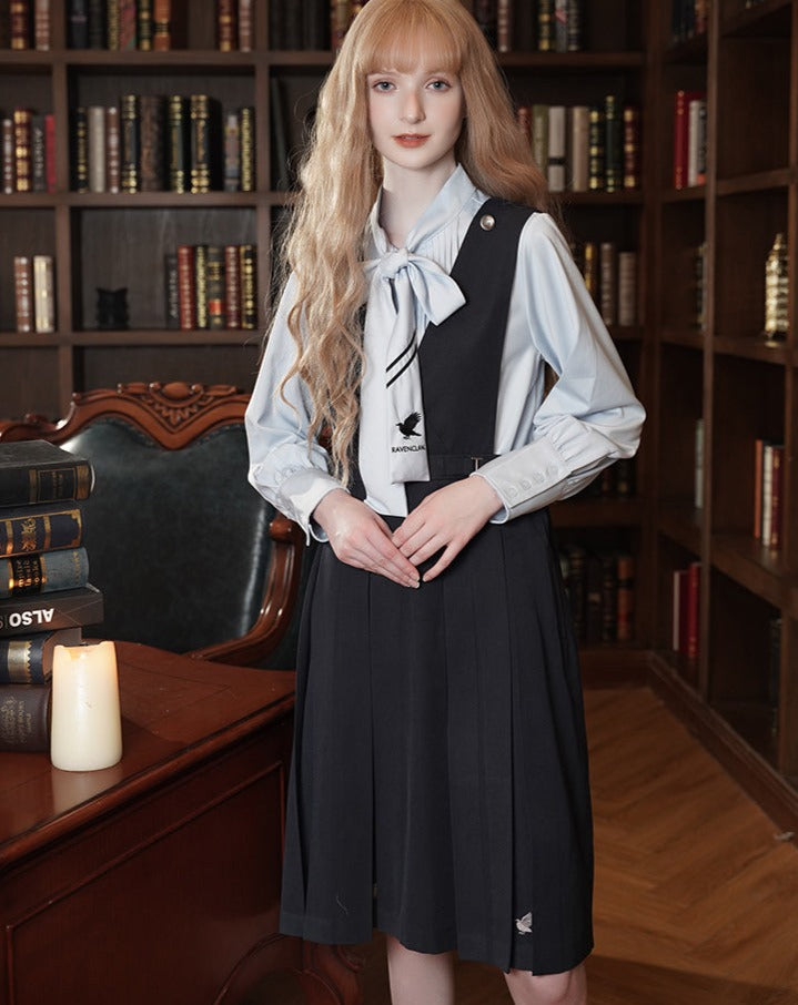 [Pre-order] Hogwarts School of Witchcraft and Wizardry blouse with tie