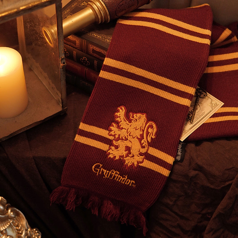 [Pre-order] Hogwarts School of Witchcraft and Wizardry Panel border muffler
