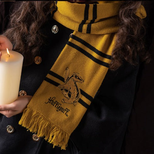 [Pre-order] Hogwarts School of Witchcraft and Wizardry Panel border muffler