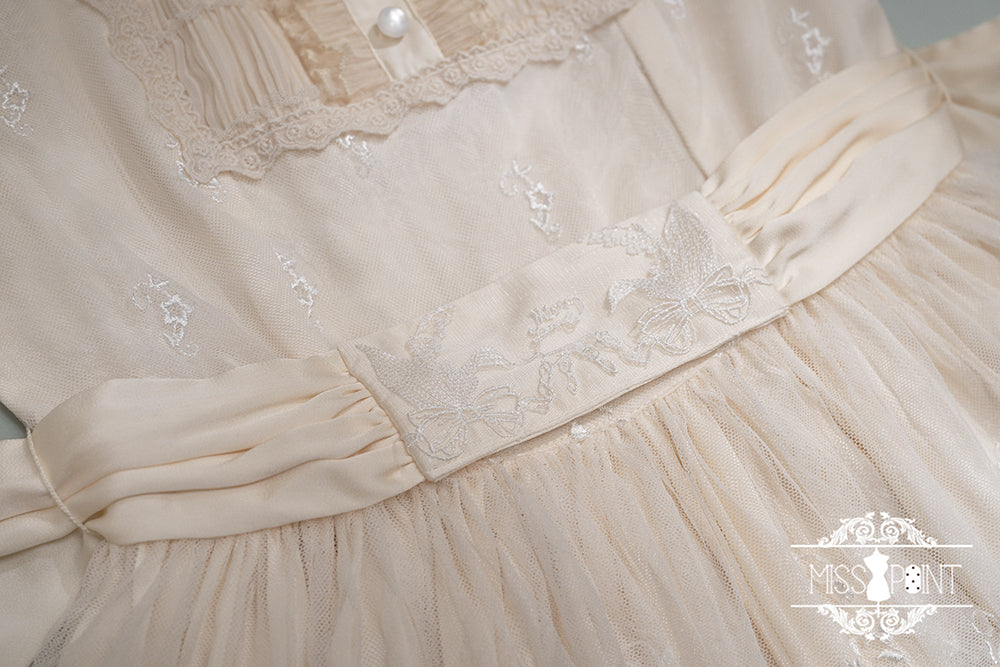 【予約販売】鈴蘭の花刺繍 三段レースワンピース（ロング丈）