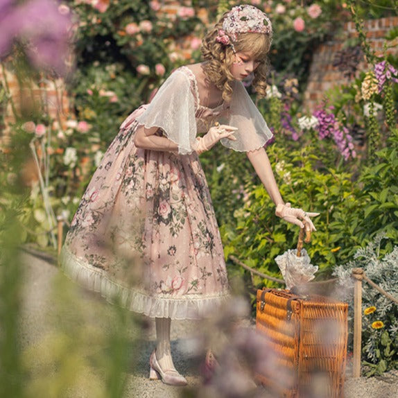 [Pre-order] Rose Garden Flying Sleeve Classic Lolita Dress