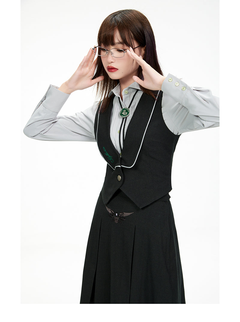 【予約販売】ホグワーツ魔法魔術学校 プリーツブラウス