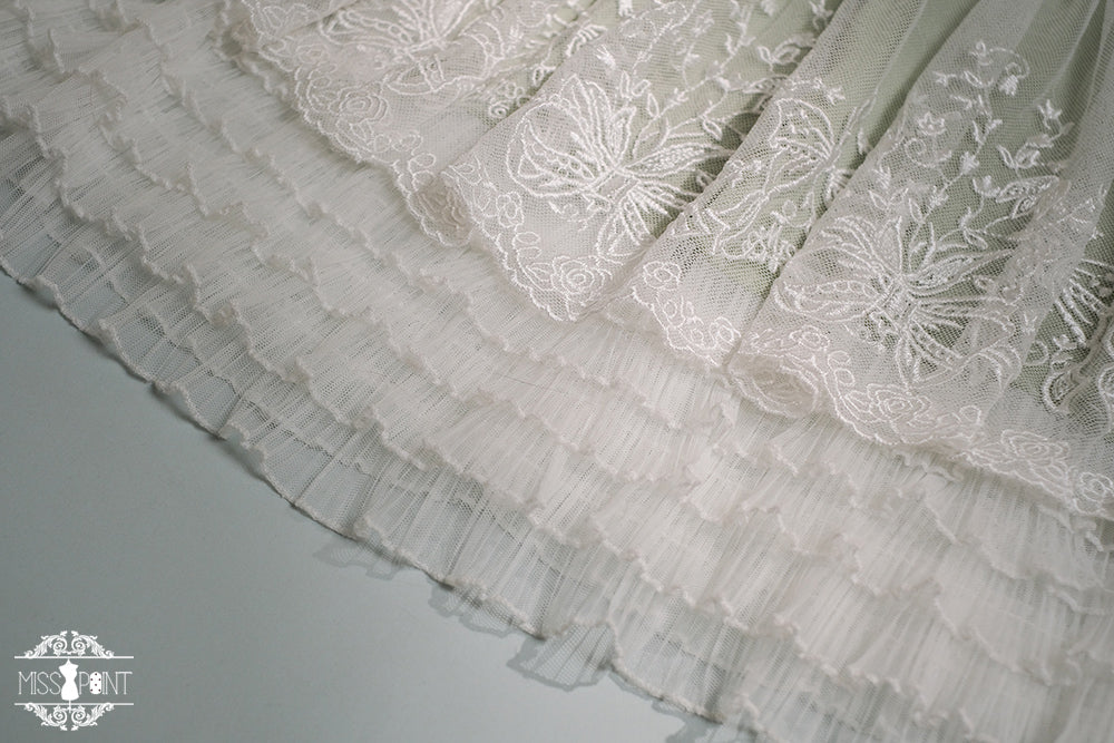 【予約販売】鈴蘭の花刺繍 三段レースワンピース（ロング丈）