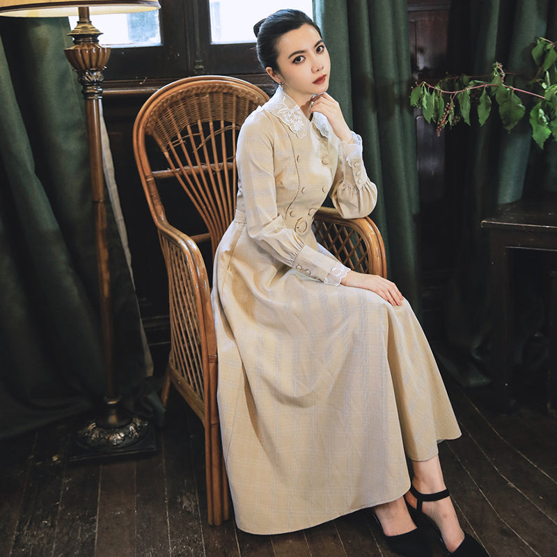 Retro French embroidered lace collar check dress