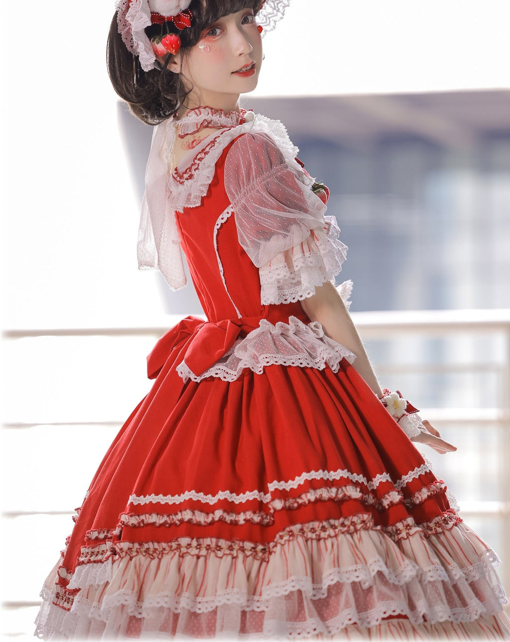Strawberry princess dress with ruffles and ribbons in 4 colors