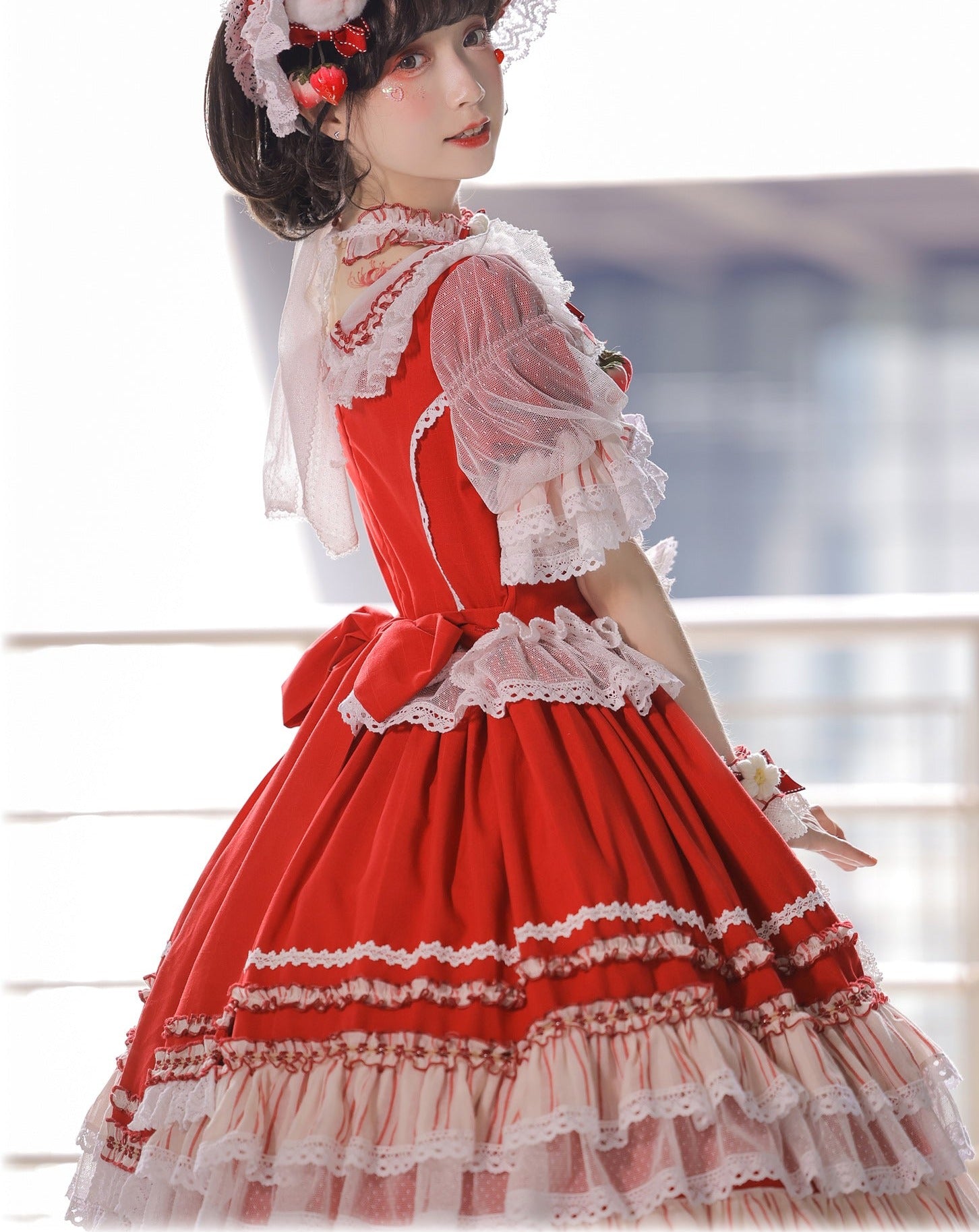 Strawberry princess dress with ruffles and ribbons in 4 colors