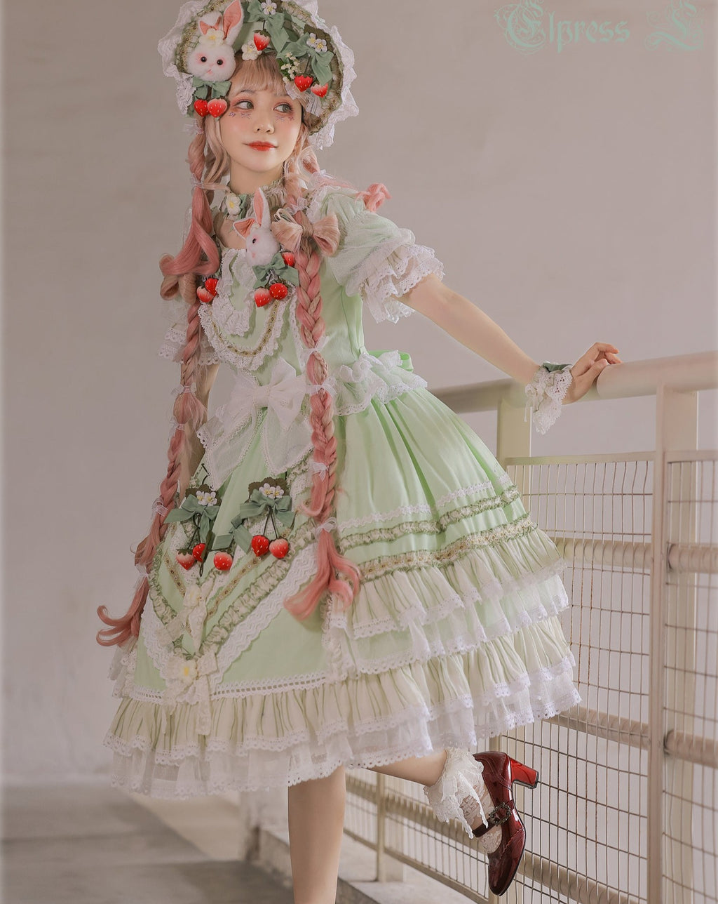 Strawberry princess dress with ruffles and ribbons in 4 colors