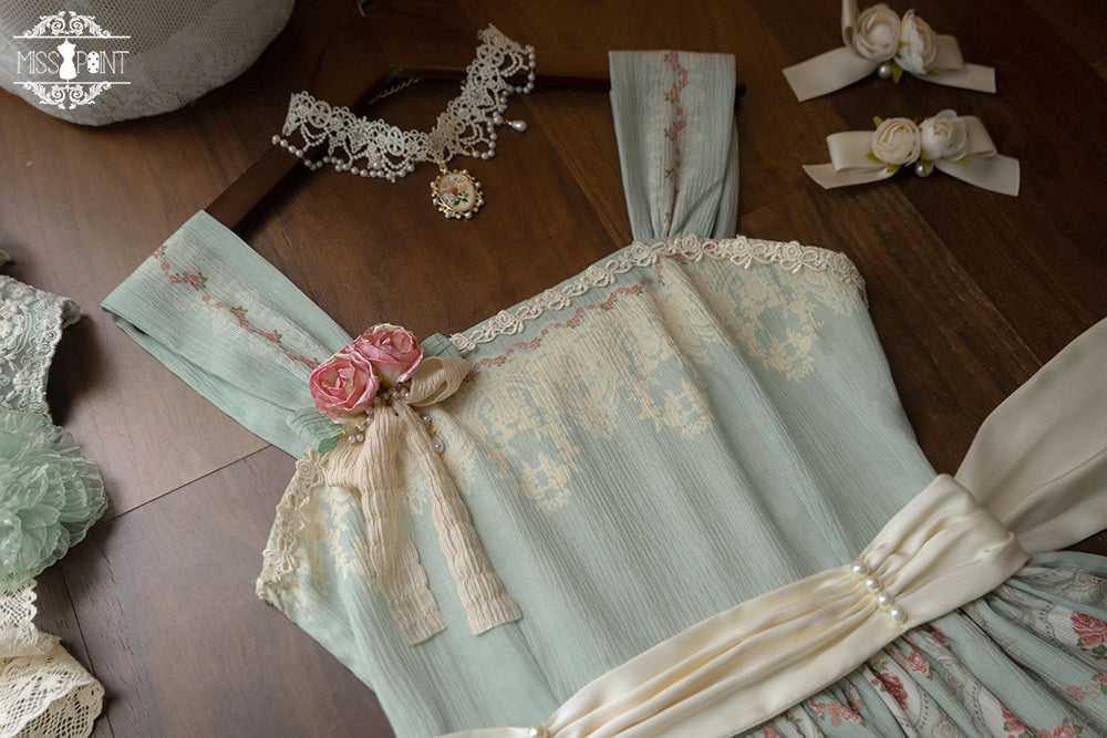 Find fragrance floral print jumper skirt