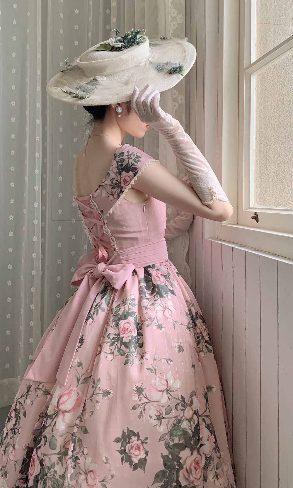[Pre-order] Rose Garden 2-way design neck classic lolita jumper skirt