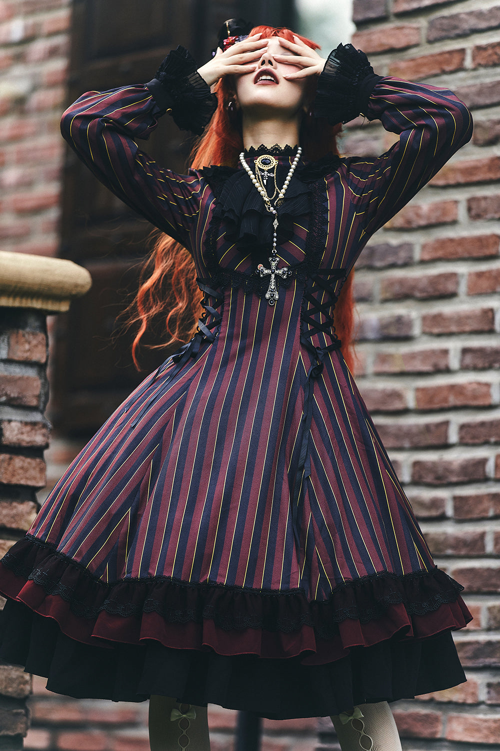【予約販売】領主貴族のゴスロリ スタンドカラーワンピース 縦縞タイプ