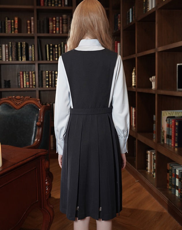 Hogwarts School of Witchcraft and Wizardry Jumper skirt with cape