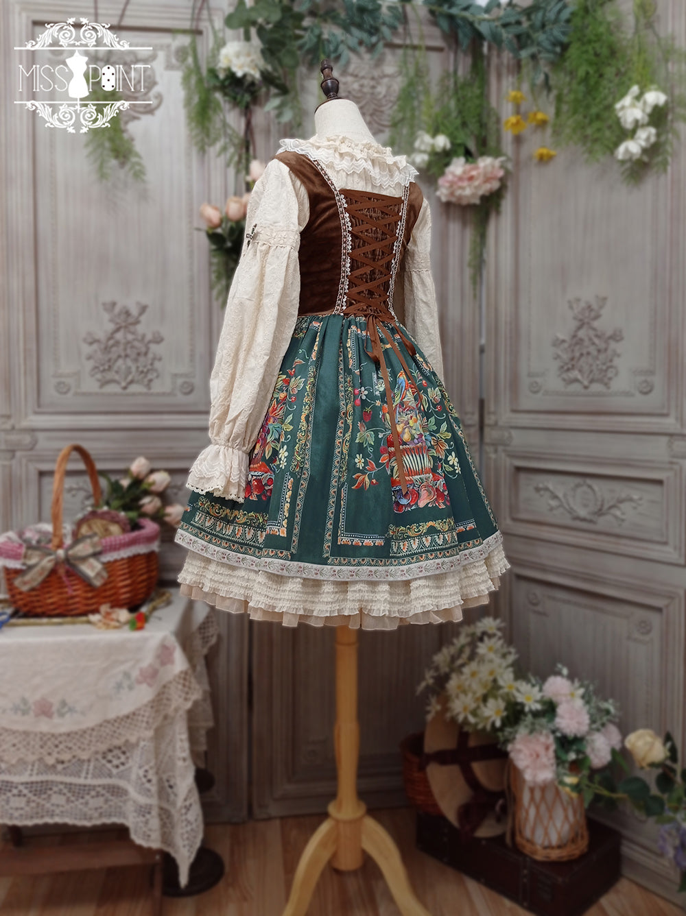 【予約販売】バイエルンの少女 カントリー風ジャンパースカート［ショートタイプ］