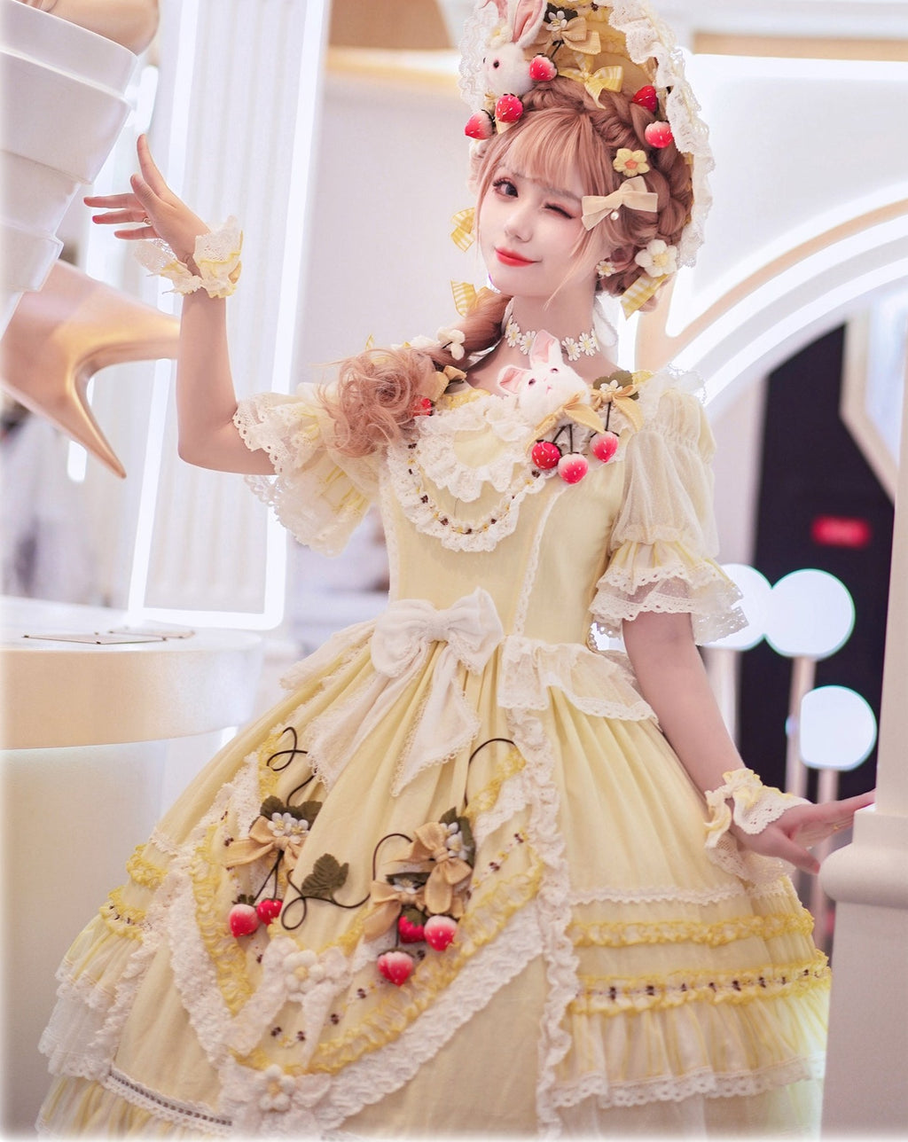 Strawberry princess dress with ruffles and ribbons in 4 colors