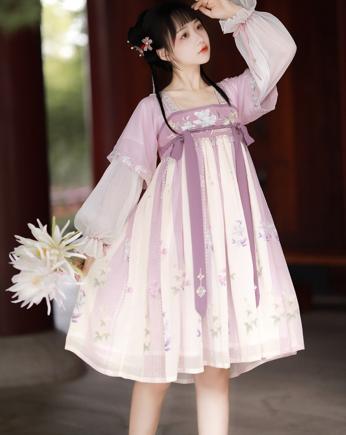 Hana Lori Chinese style nuanced color two-piece dress