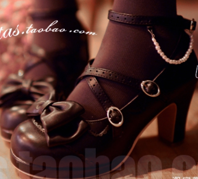 Elegant Pearlized Strap Lolita Shoes