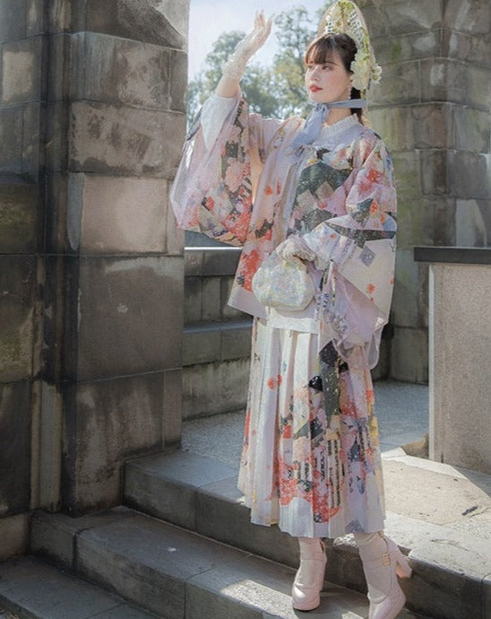 和ロリ苔桃の花咲くエレガント羽織