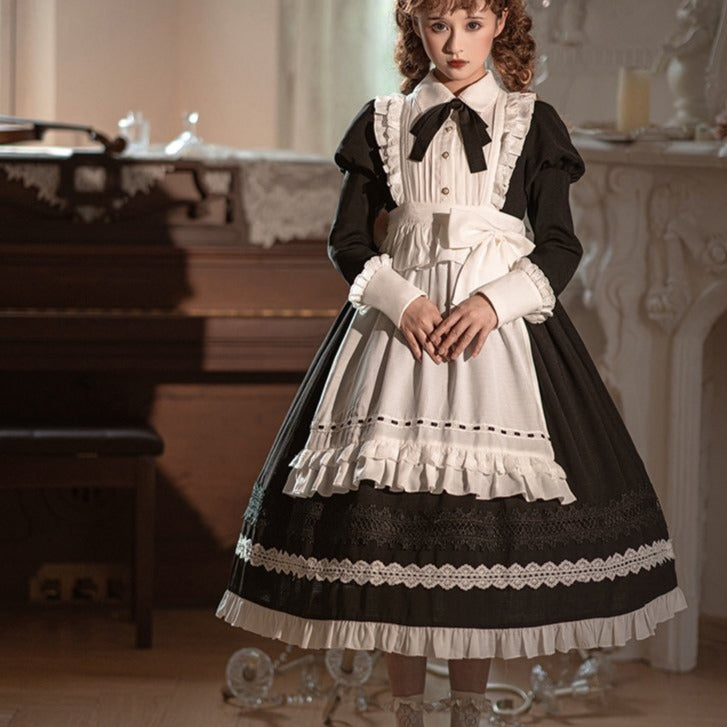 Classical Lolita dress with maid apron