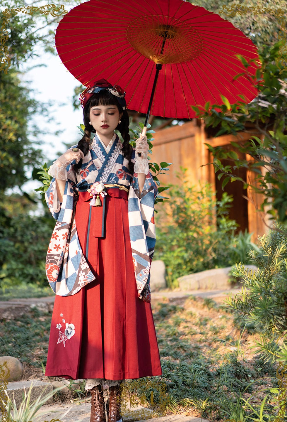Camellia flower embroidery and butterfly hakama skirt